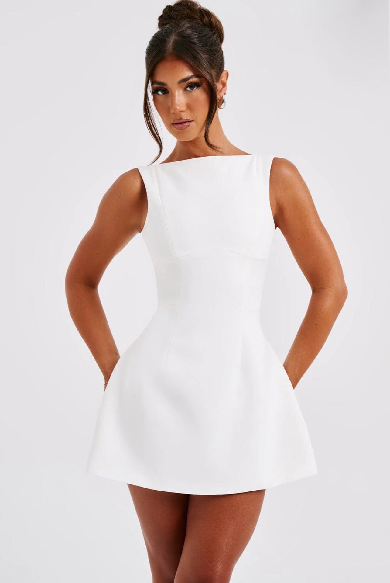 Rêvassoir Backless Mini Dress